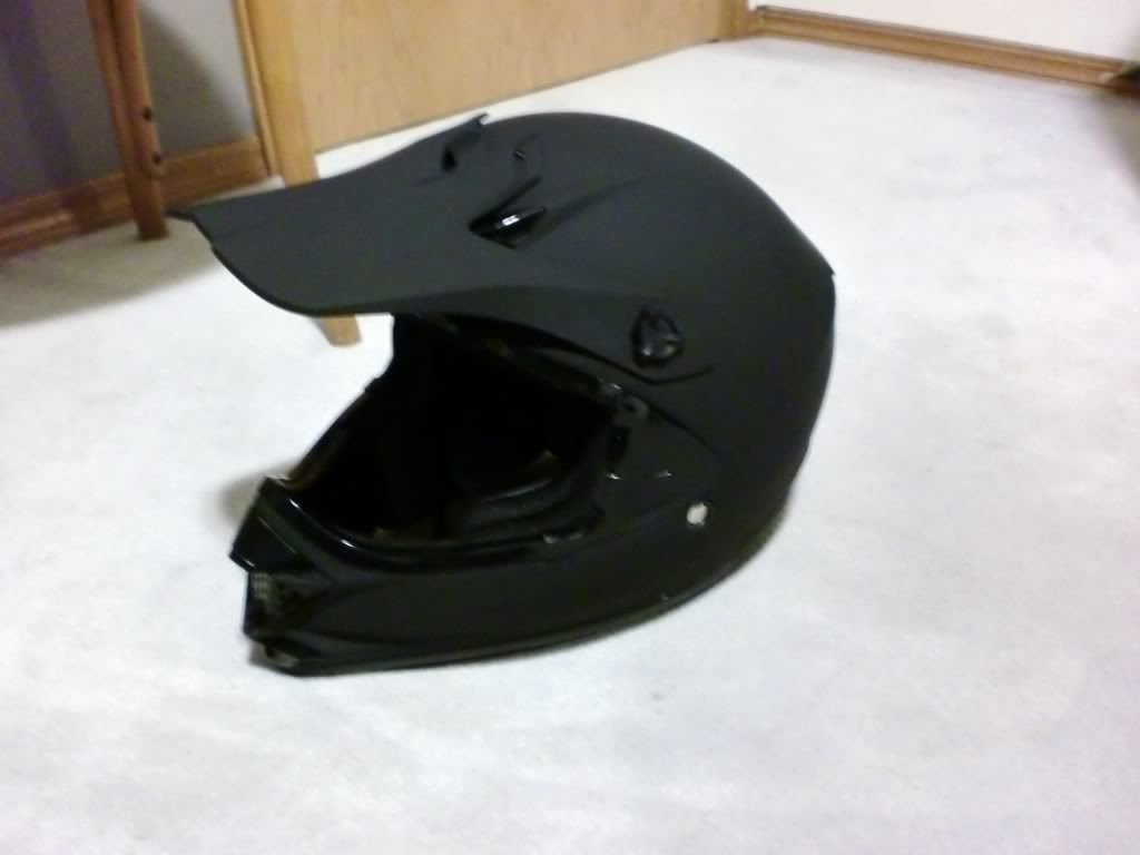 helmet015.jpg