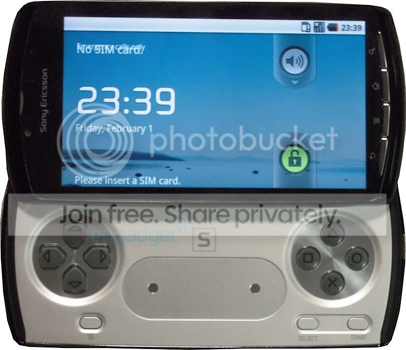 http://i1044.photobucket.com/albums/b446/yatta-blog/prototypepsphone.jpg